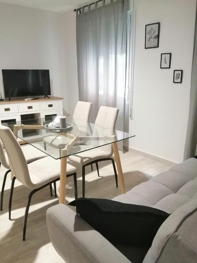 Calderon Apartment La Roda Exterior photo